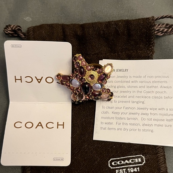 Coach Fashion Jewellery. Size 7 Ring - Picture 4 of 8